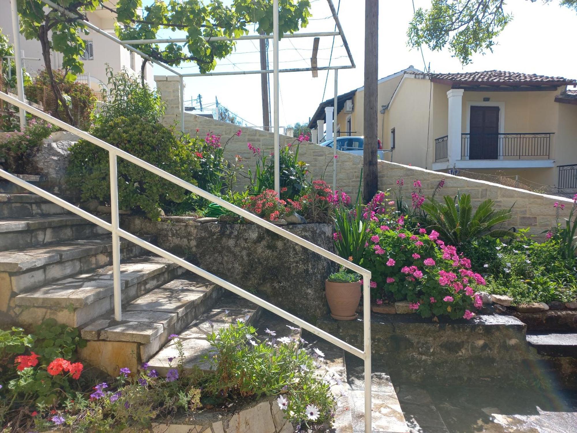 Oneiro House Apartment Касиопи Екстериор снимка